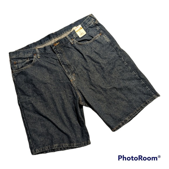 Wrangler Other - New with Tags Wrangler Relaxed Fit Denim Shorts for‎ men Size 44